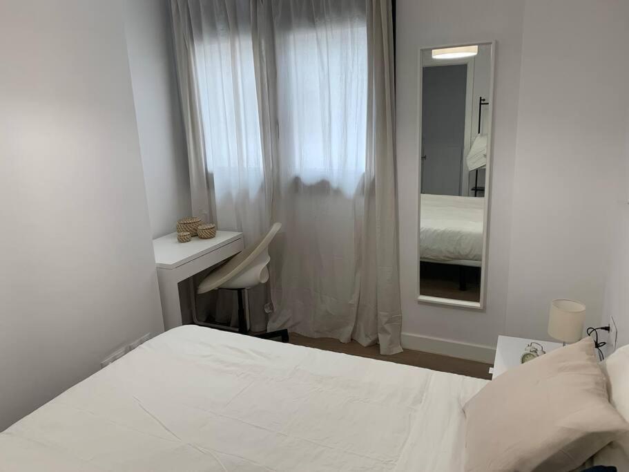 Apartamento Central A Algeciras Ngoại thất bức ảnh
